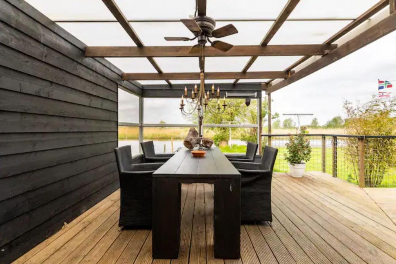 Buiten Huisje aan de Vaart 1 Matsloot Buitenkant foto